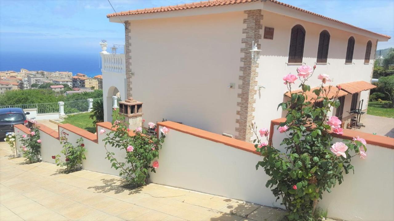 Villa Bella Vista Tropea Exterior photo